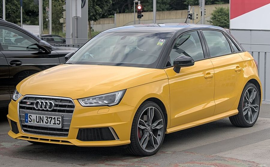 Audi S1