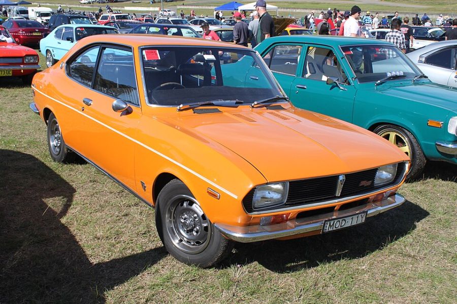 Mazda 2