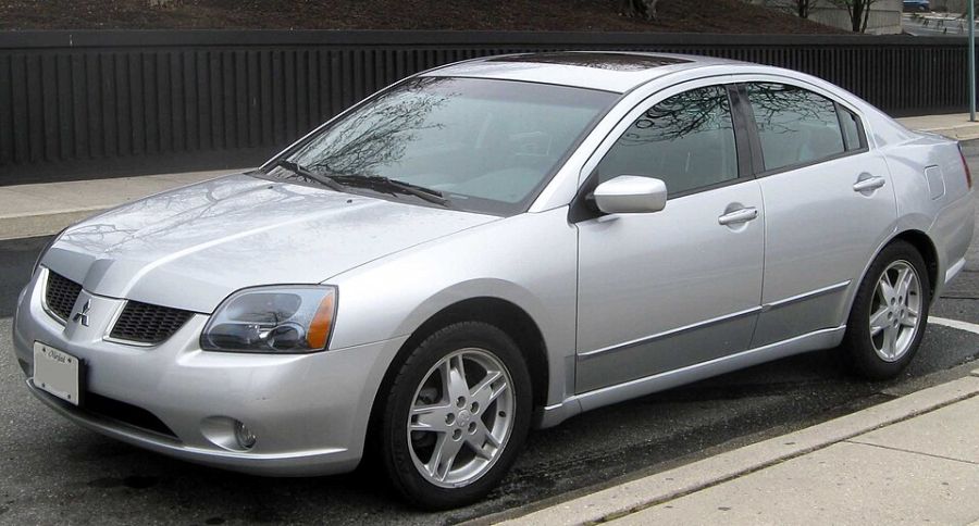 Mitsubishi Galant