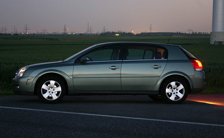 Opel Signum