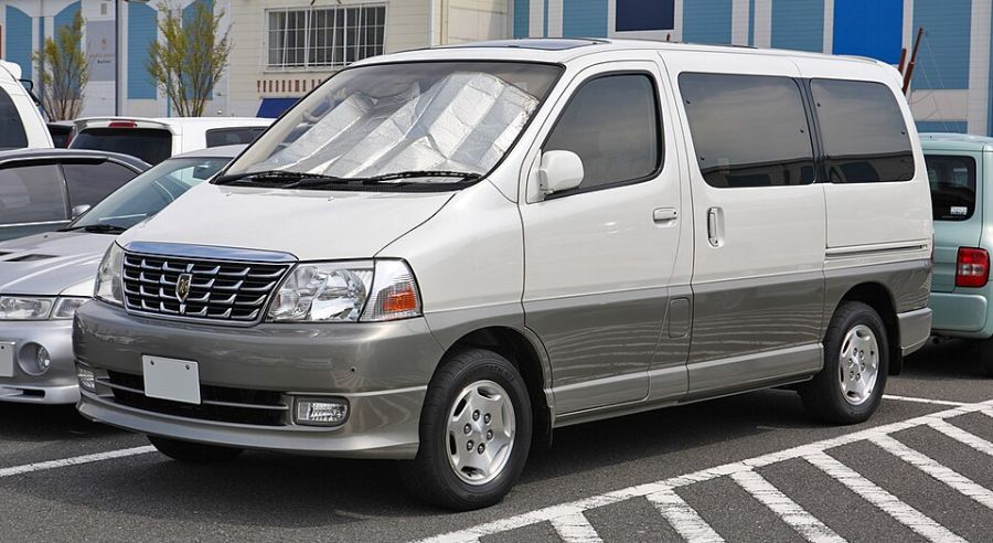 Toyota Grand Hiace