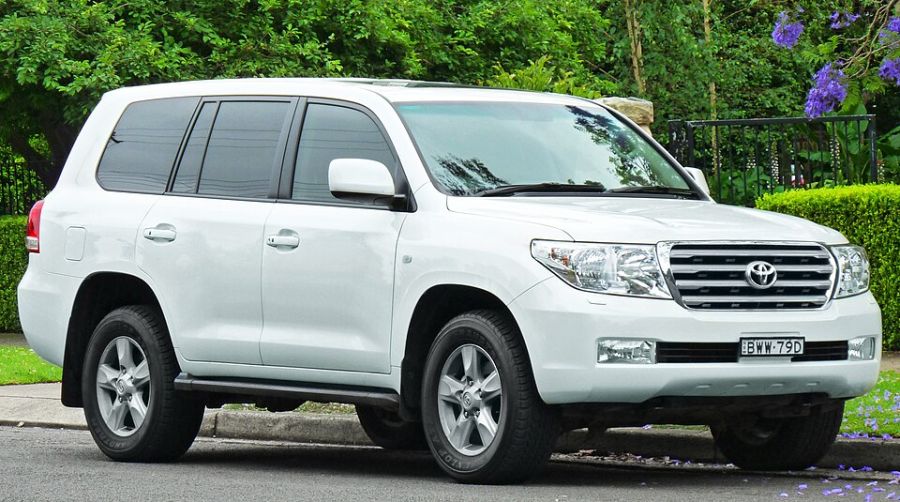 Toyota Land Cruiser 200