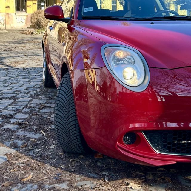 Фото від власника: Kleber QUADRAXER 3 215/50 R17